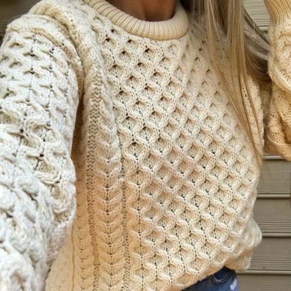 SOLD……Vintage Blarney 100% Wool Sweater Unisex - Picture 6 of 7